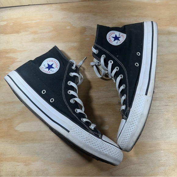 Converse Black High-Top Sneakers Men’s Size 12 - Picture 2 of 7